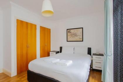 Bright 2 Bedroom Apartment in Islington - image 3