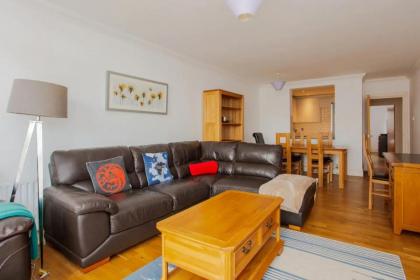 Bright 2 Bedroom Apartment in Islington - image 6