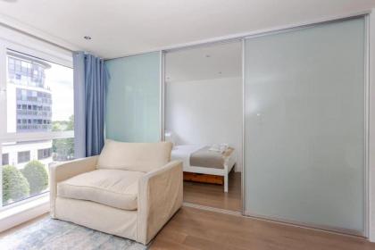 Cosy 1 Bedroom Apartment In South West London - image 6