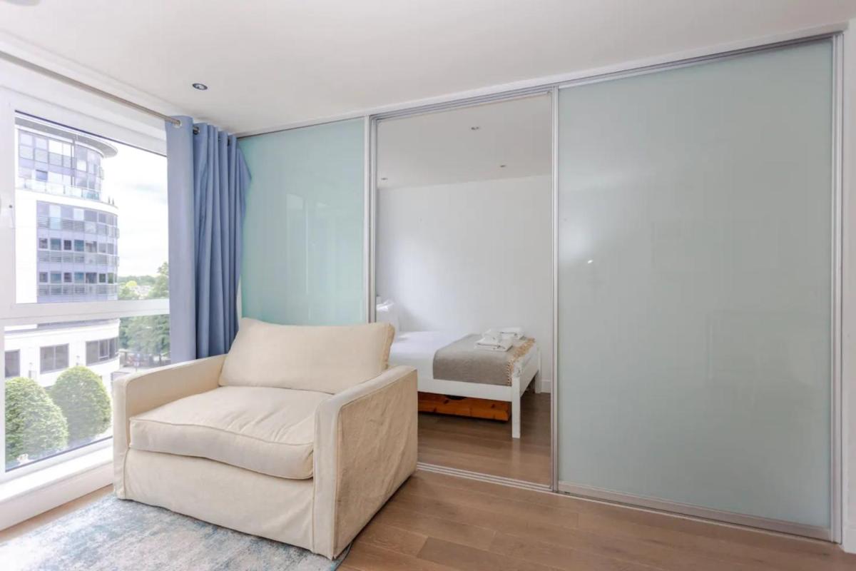 Cosy 1 Bedroom Apartment In South West London - image 6
