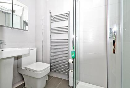 Harlinger Lodge Annexe - image 12