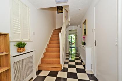 Harlinger Lodge Annexe - image 5