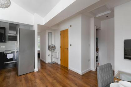 Skyvillion - Beautiful 3-Bed Central London Apartment - image 24