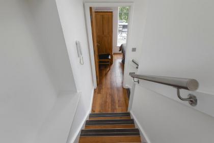 Skyvillion - Beautiful 3-Bed Central London Apartment - image 25