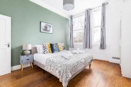 The Primrose Hill Flats - image 15