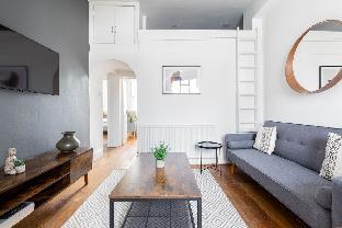 The Primrose Hill Flats - image 2