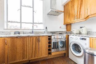 The Primrose Hill Flats - image 4