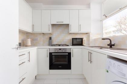 The Pimlico Apartments - image 13