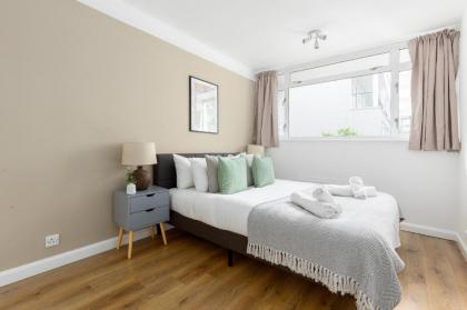The Pimlico Apartments - image 9
