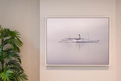 GuestReady - Modern Apt in Chelsea with a Terrace - image 22