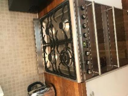 Beautiful 2bed 2bath Duplex Baker St - image 16