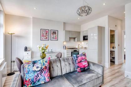 Elegant 1 bed apartment- Hampstead Village