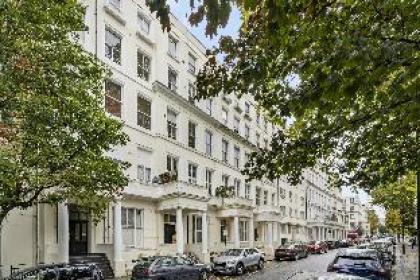 Modern Flat in Paddington - image 20