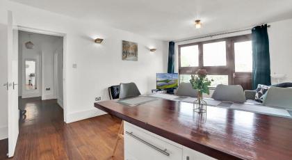 Julian Residence - Camden Road - image 16