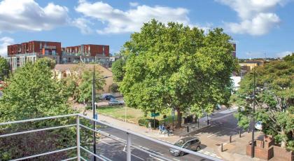 Julian Residence - Camden Road - image 23