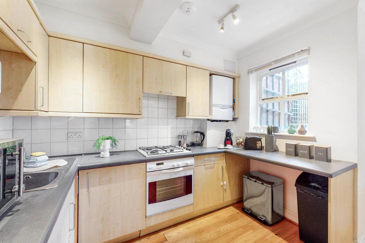 Park Lane Apartments Marble Arch - image 7