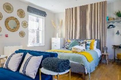 Eden Grove - Trendy Studio Apartment in Islingdon - image 20
