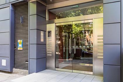 Stunning Modern Apartment in the Heart of Holborn - image 28