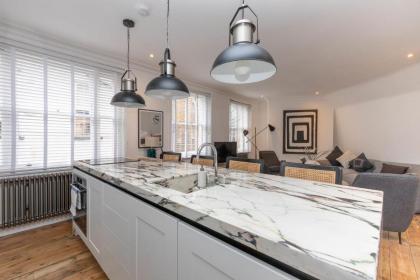 Stylish 2 Bedroom Apartment near Oxford Street - image 10