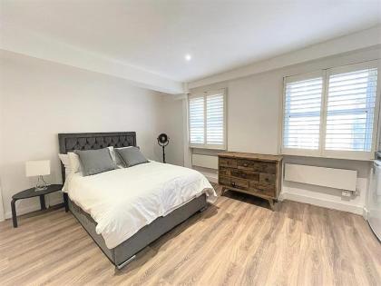 Goodge Street Apartments - image 20