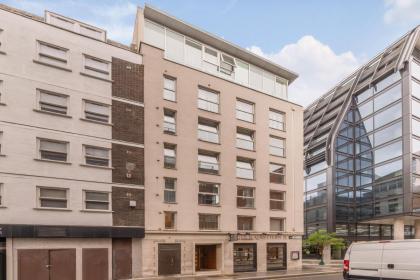 Flat with Balcony - Tower Hill - City Centre by Prime London Stays N-17 - image 12