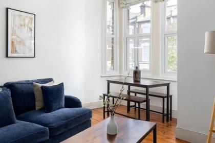 The Goldhawk Road Apartments - image 10