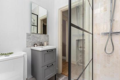 The Goldhawk Road Apartments - image 15