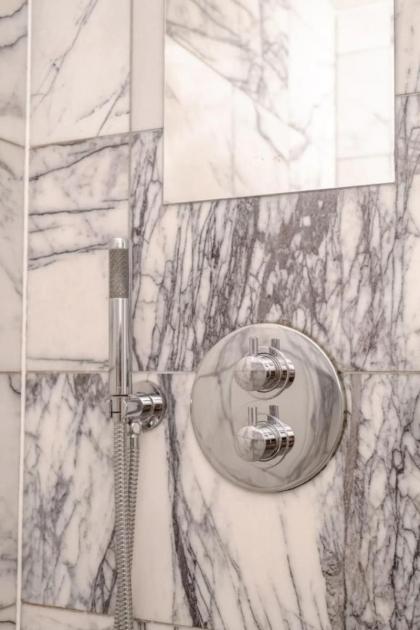 Bright 1 Bedroom Flat in Kensington Olympia - image 22