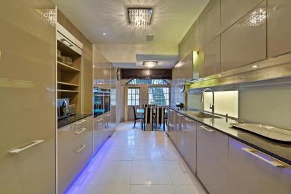 Finest Retreats - Hanover Terrace - image 5