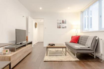 Modern Flat in the Heart of West London