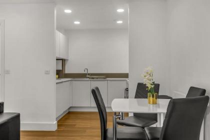 One Bedroom Serviced Apartment in Islington - image 8