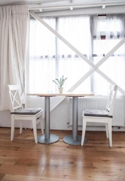 Enchanting Modern Apt - Central London - image 11