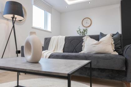 One & Two Bedroom Apartments near Holloway Train Station by Sojo - image 29