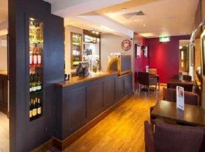 Premier Inn London Angel Islington - image 2