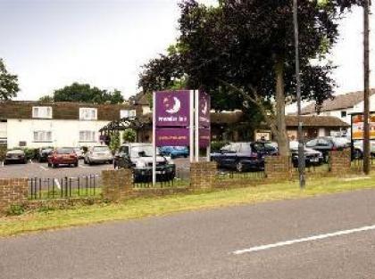 Premier Inn Gatwick Crawley (Goff's Park) - image 4