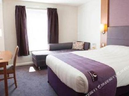 Premier Inn London Putney Bridge - image 4