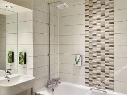 Premier Inn London Wandsworth - image 5