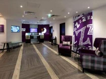 Premier Inn London Southgate - image 6