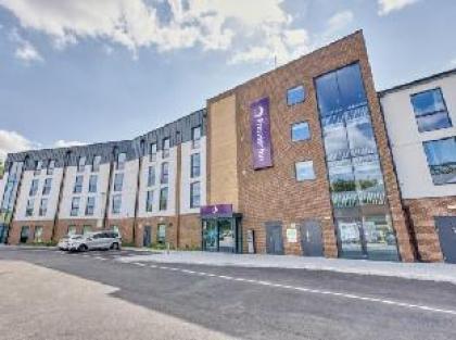 Premier Inn Rickmansworth - image 18