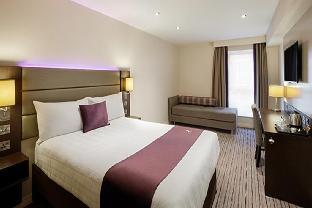 Premier Inn Rickmansworth - image 3