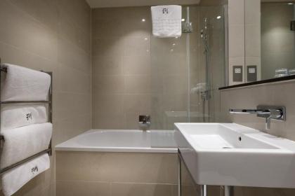 Morton Hotel - image 11