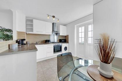SERCASA - Island Gardens - Canary Wharf - image 9