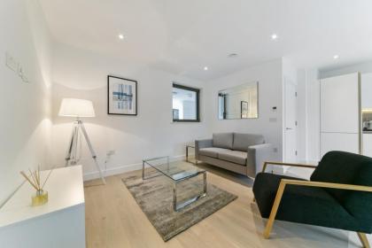 Spitafields Wentworth Apartment