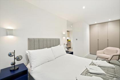 Executive 1 & 2 Bed Apartments in heart of London FREE WIFI by City Stay Aparts London - image 20