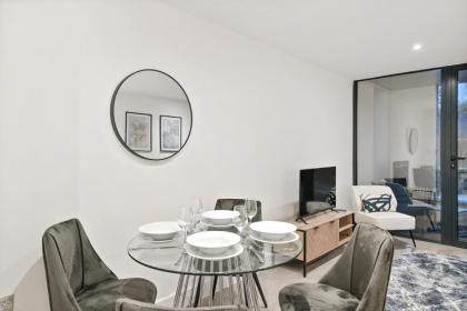 Executive 1 & 2 Bed Apartments in heart of London FREE WIFI by City Stay Aparts London - image 5