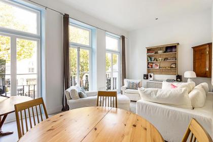 Elegant 3 bed apartment in Earls Court - image 10