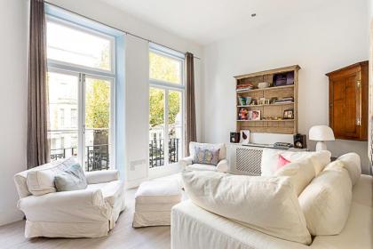 Elegant 3 bed apartment in Earls Court - image 13