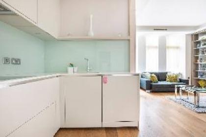 Prime Covent Garden Apartment - image 6