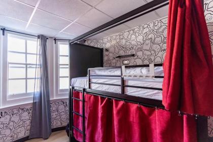 Hostelle - women only hostel London - image 14