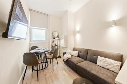 Modern Apartments in Paddington Central London FREE WIFI by City Stay Aparts London - image 12